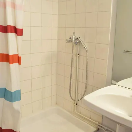 Appartement Cap D'Agde, 1 Piece, 2 Personnes - Fr-1-249-343